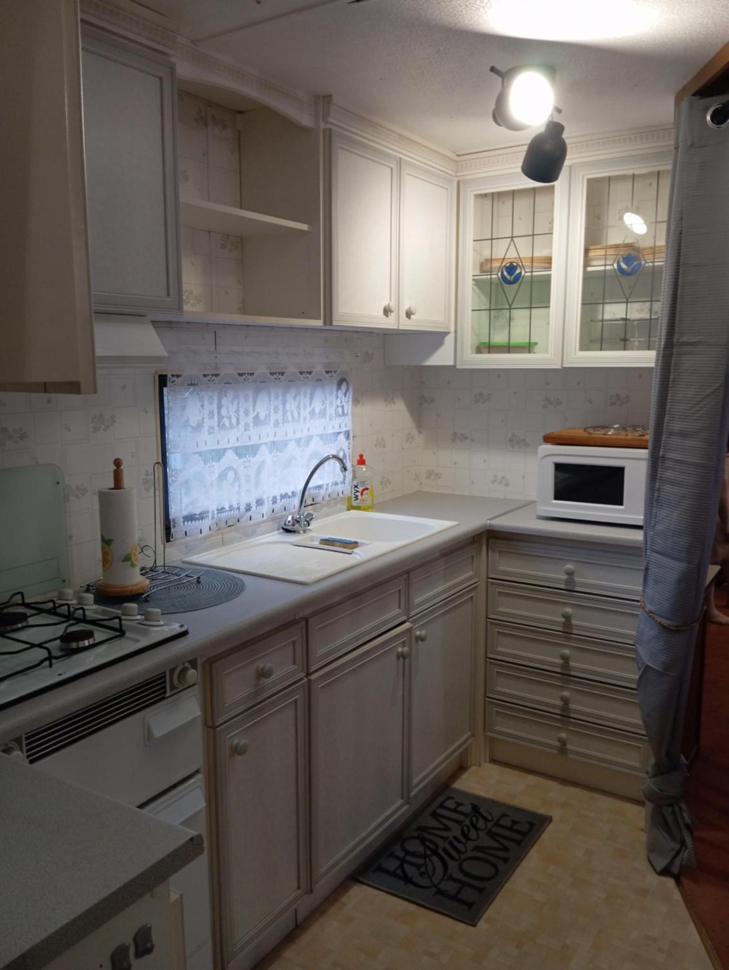 Vacances Familiales Dans Camping Avec Piscine Frejus Room photo