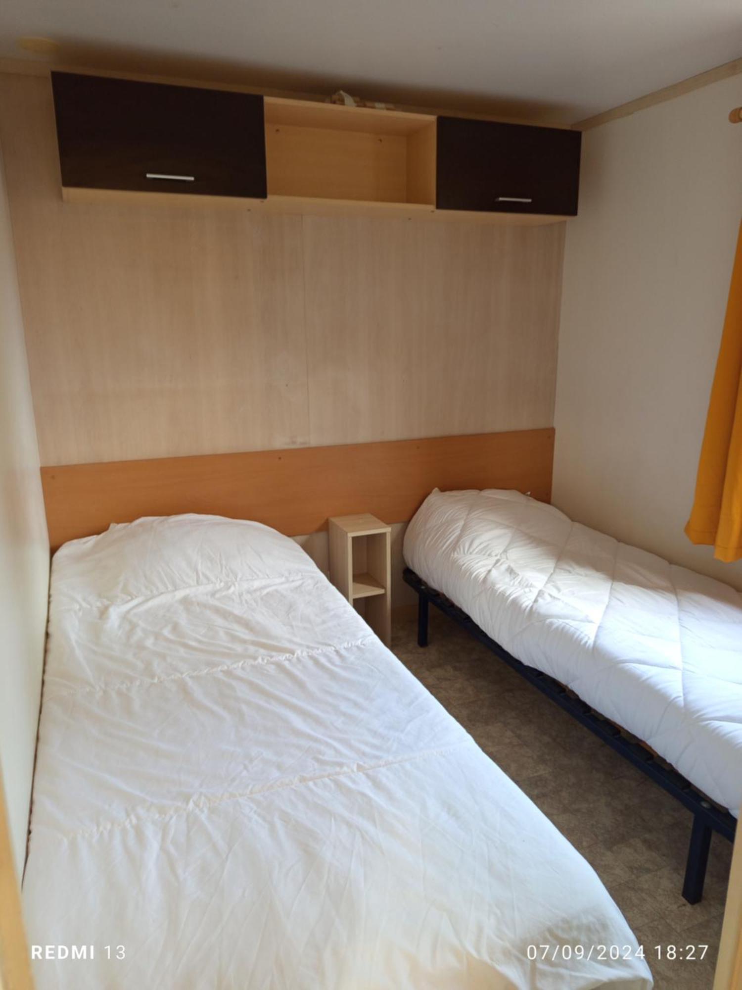 Vacances Familiales Dans Camping Avec Piscine Frejus Exterior photo